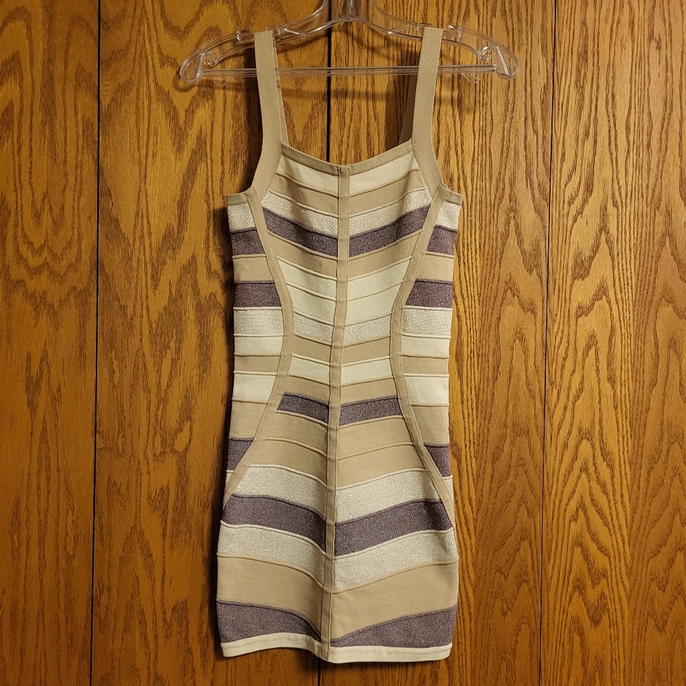 WOW Couture Tan, Cream, & Burgundy Knit Bodycon Dress Size Small